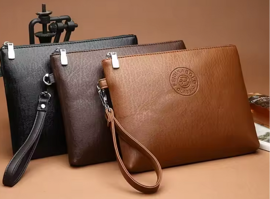 Klassisk herrclutch i konstläder